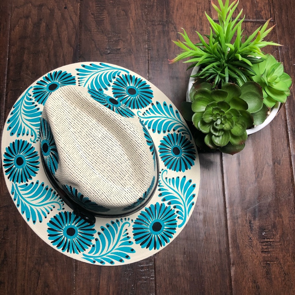 Sombrero hand painted with large brim/ala grande